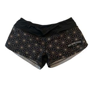 HVIII Shorts XS
